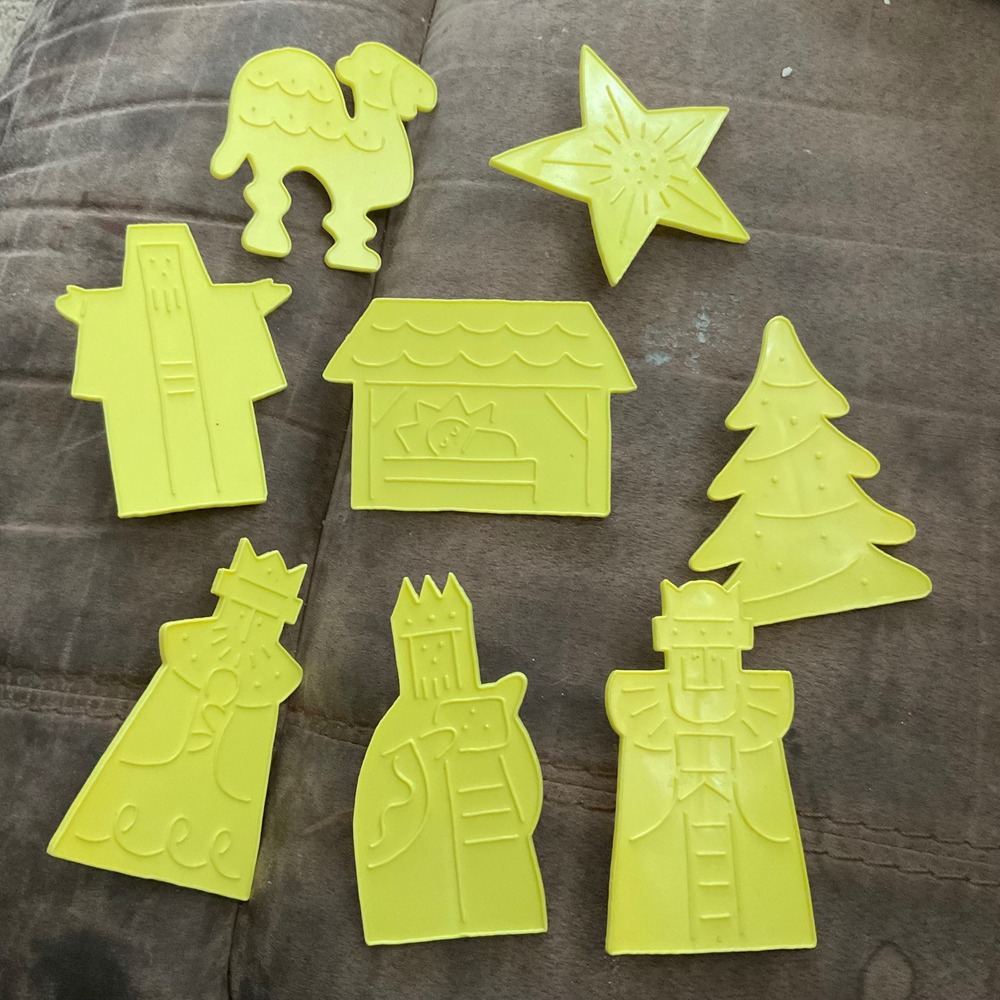 Vintage Yellow Plastic Nativity Cookie Cutter Set 8 Piece Christmas Wise Men